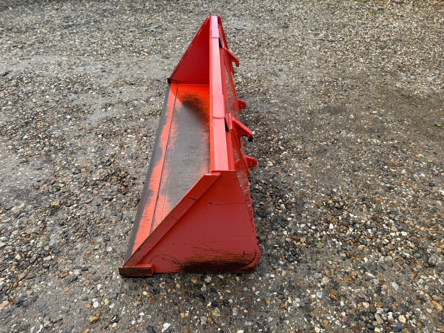 Used Kubota M1816E Front Loader Bucket