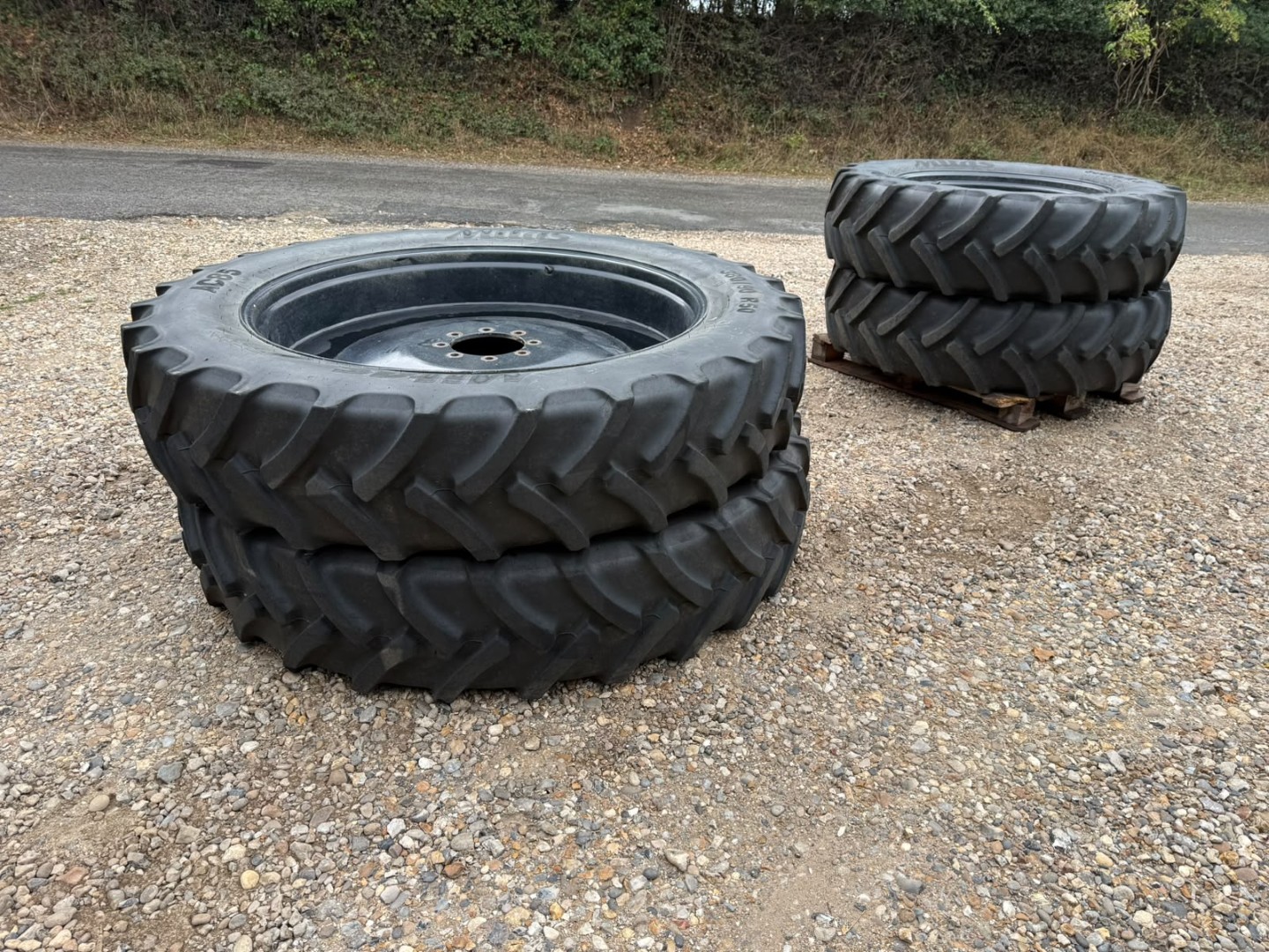 Used Row Crop Wheels and Tyres