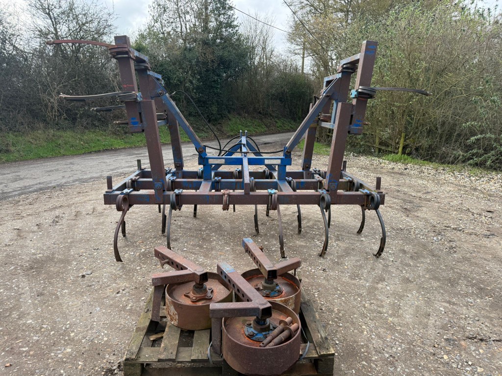 Used Blench Pigtail Cultivator