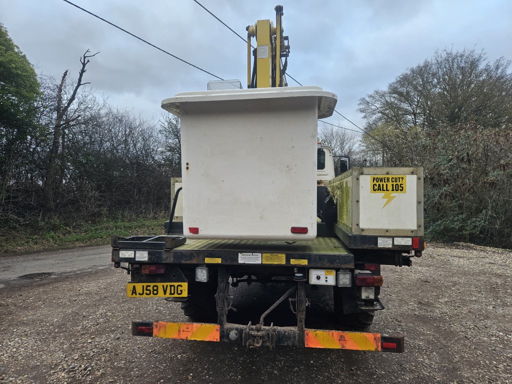Used Mercedes U3000 Unimog