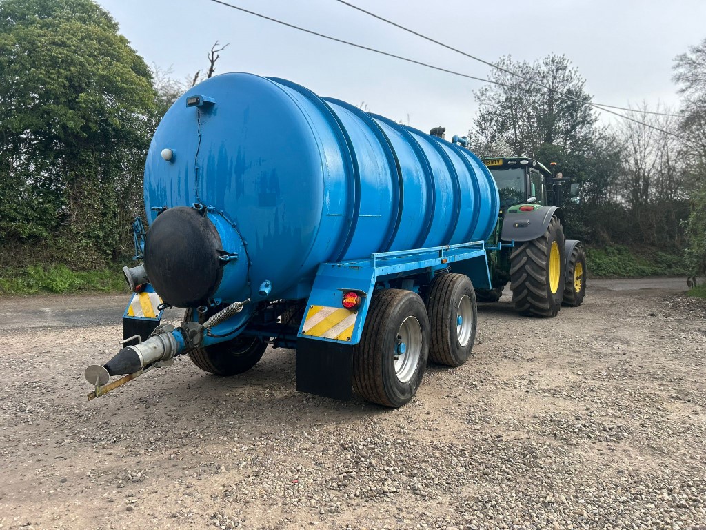 Used Star Vacuum Tanker