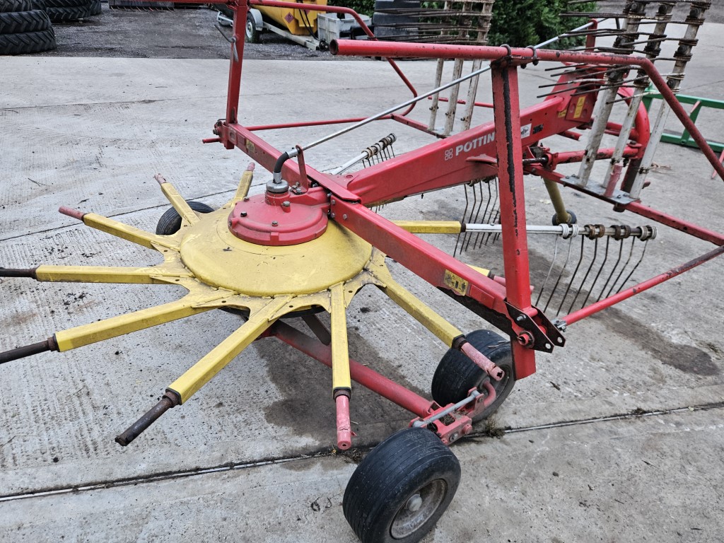 Used Pottinger Eurotop 461N Hay Rake
