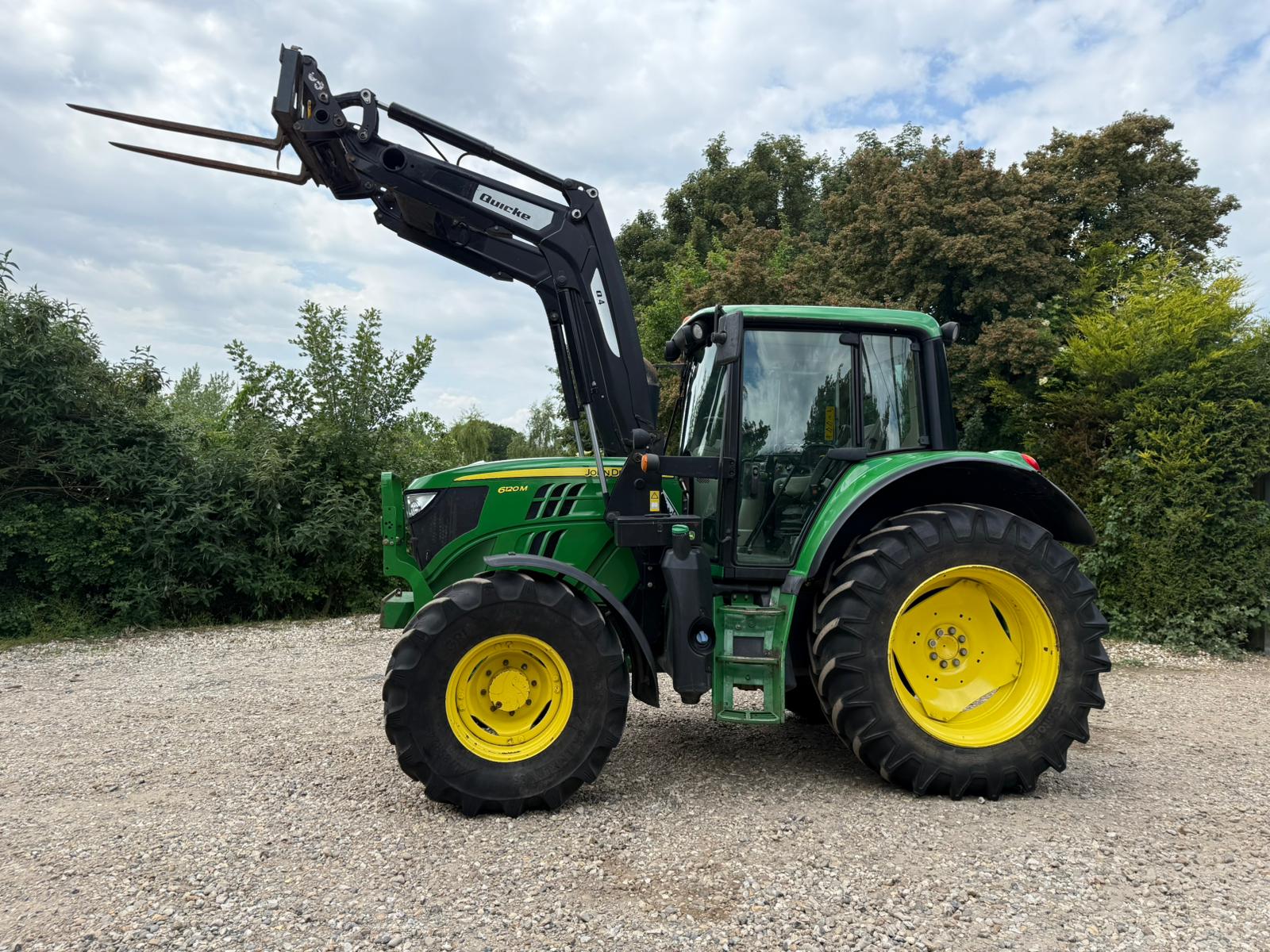 Used John Deere 6120M 4wd Tractor