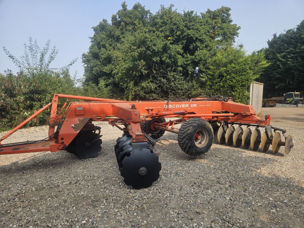 Used Kuhn Discover XM Disc Harrows