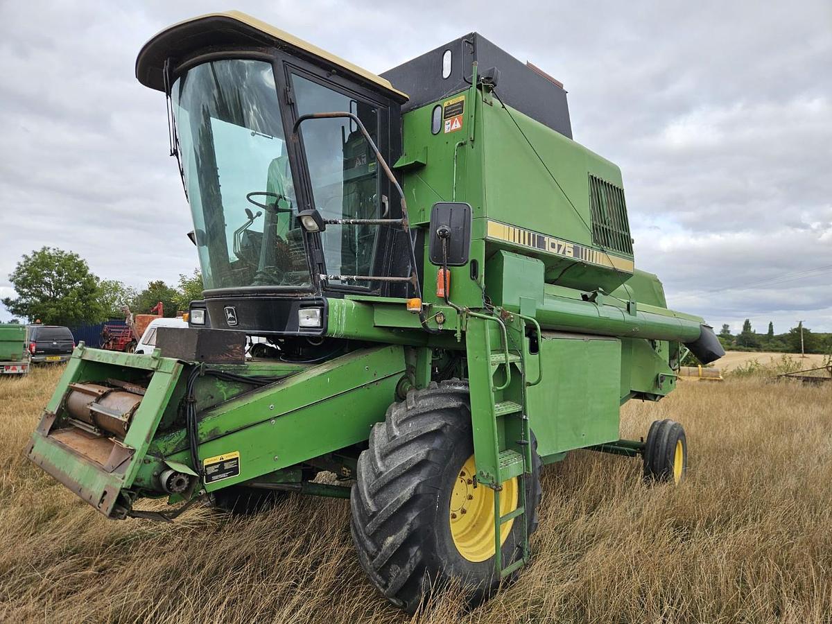 Used John Deere 1075 Combine Harvester