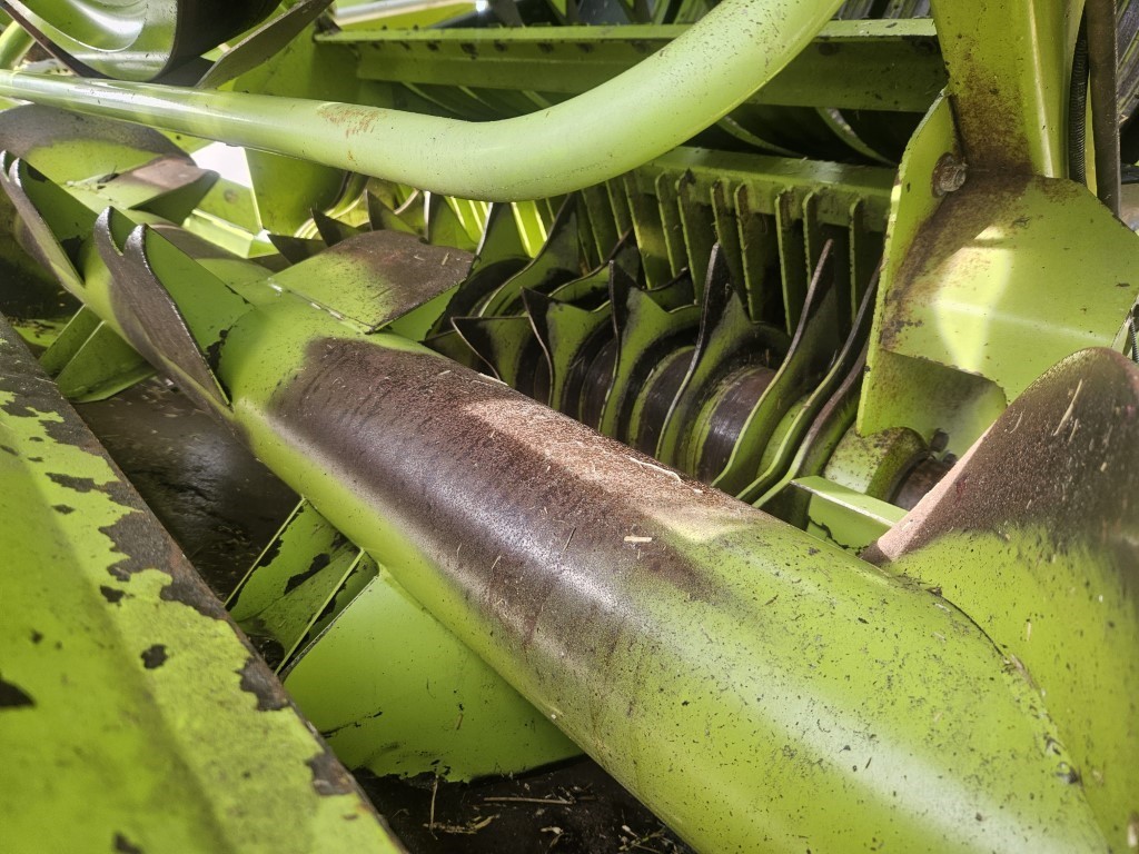 Used Claas Quadrant 2200 Square Baler