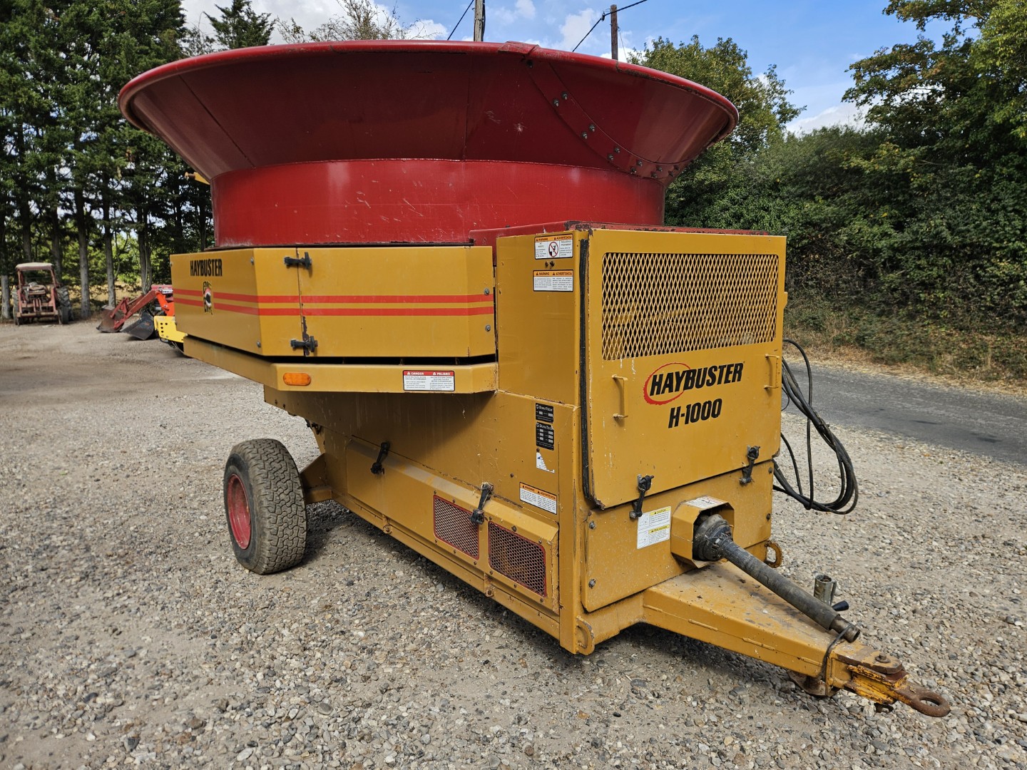 Used Haybuster H-1000 Tub Grinder