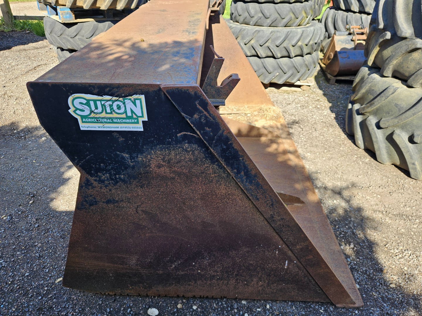 Used Suton Gurney Reeve Bucket