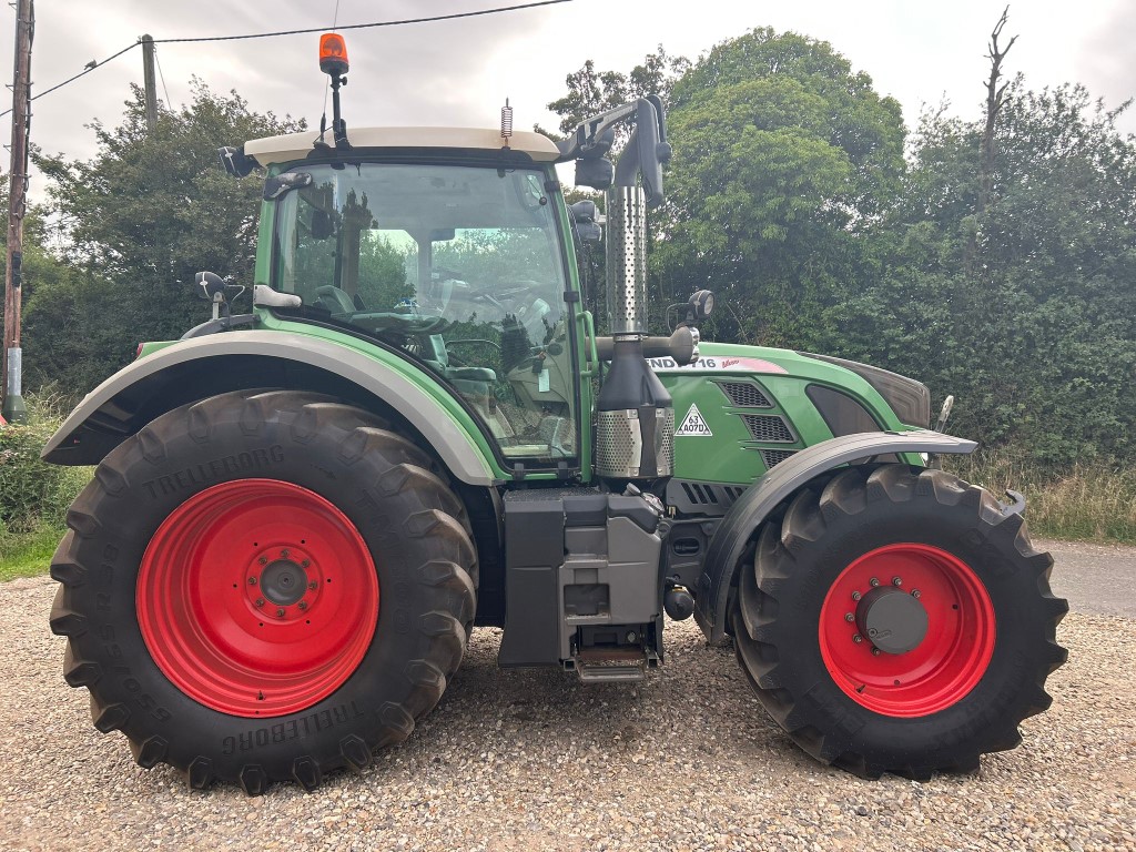 Used Fendt 716 Profi Tractor