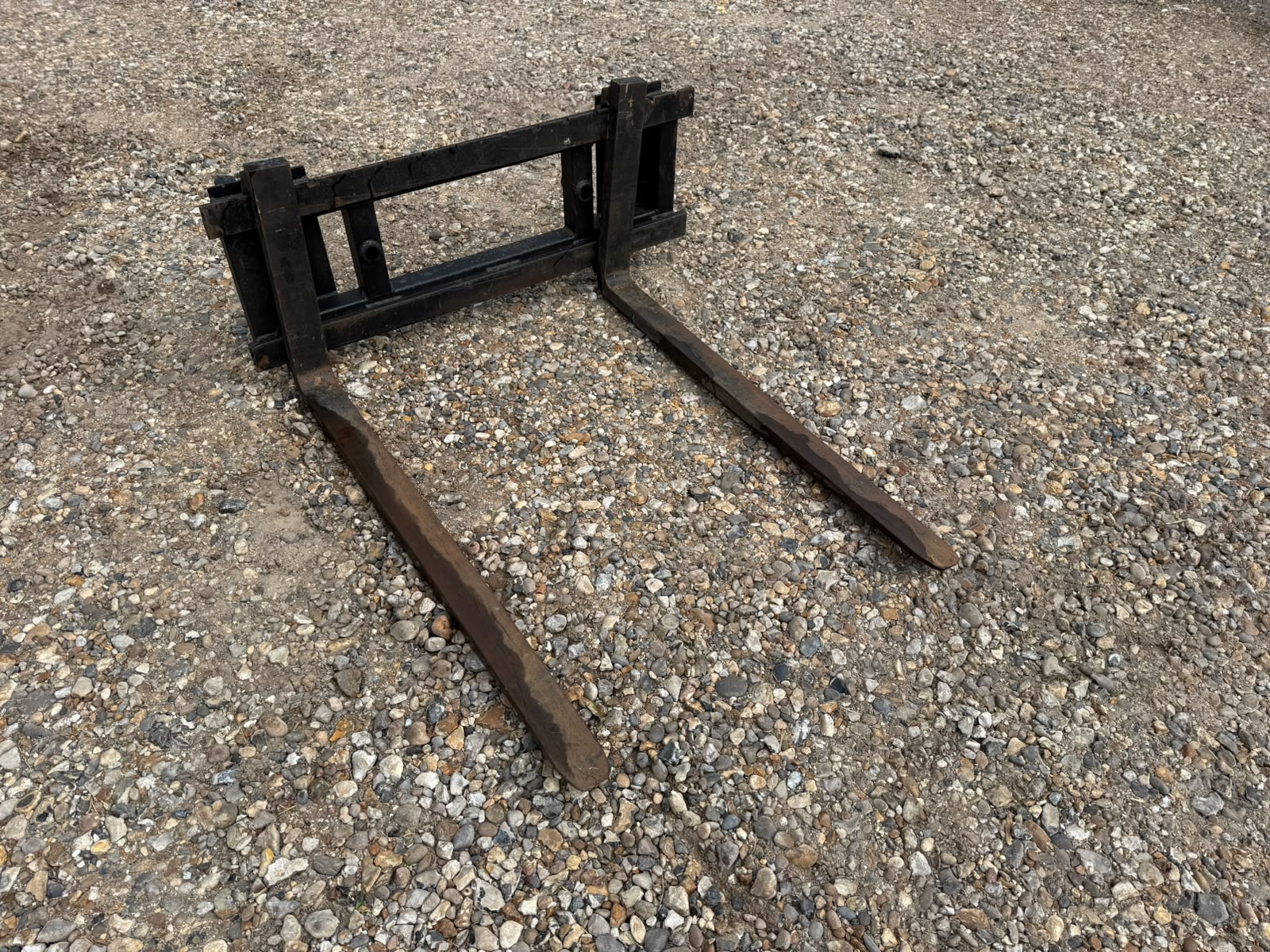 Used Pallet Forks