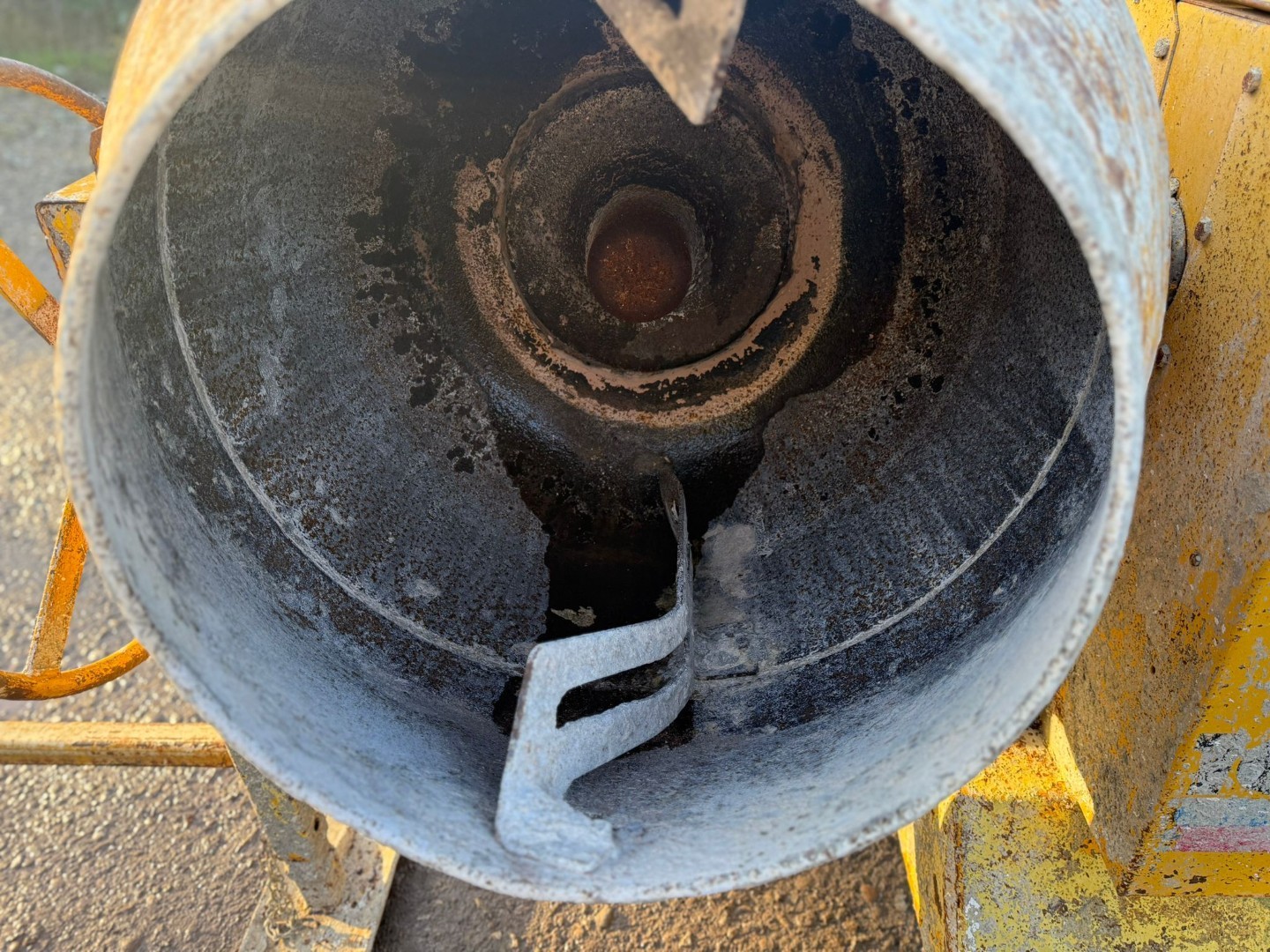 Used Winget Cement Mixer