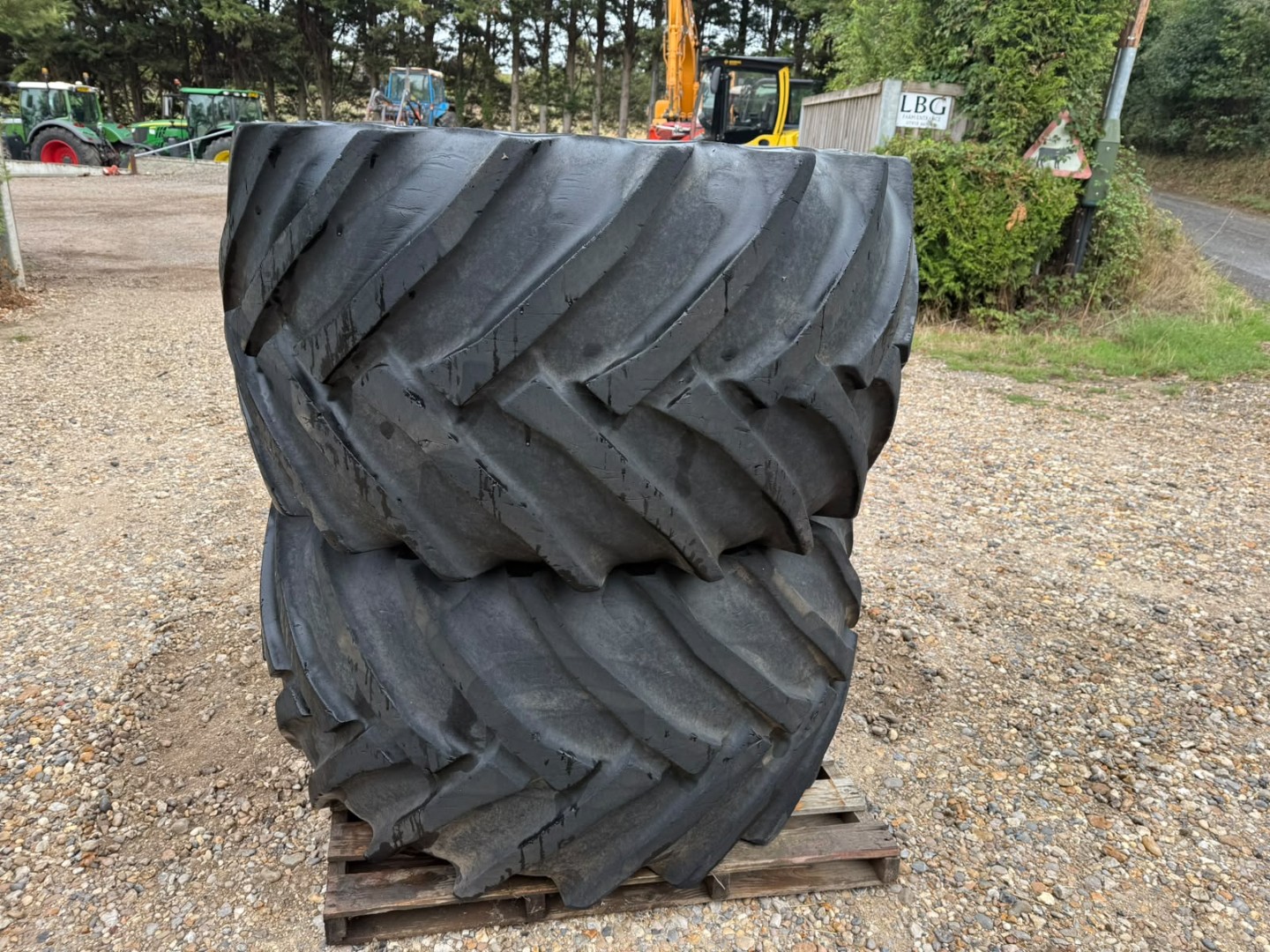 Used Flotation Wheels and Tyres