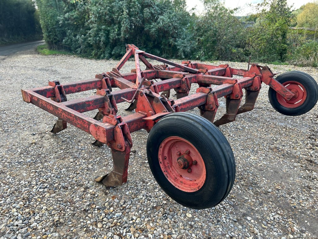 Used Massey Ferguson MF25 Cultivator