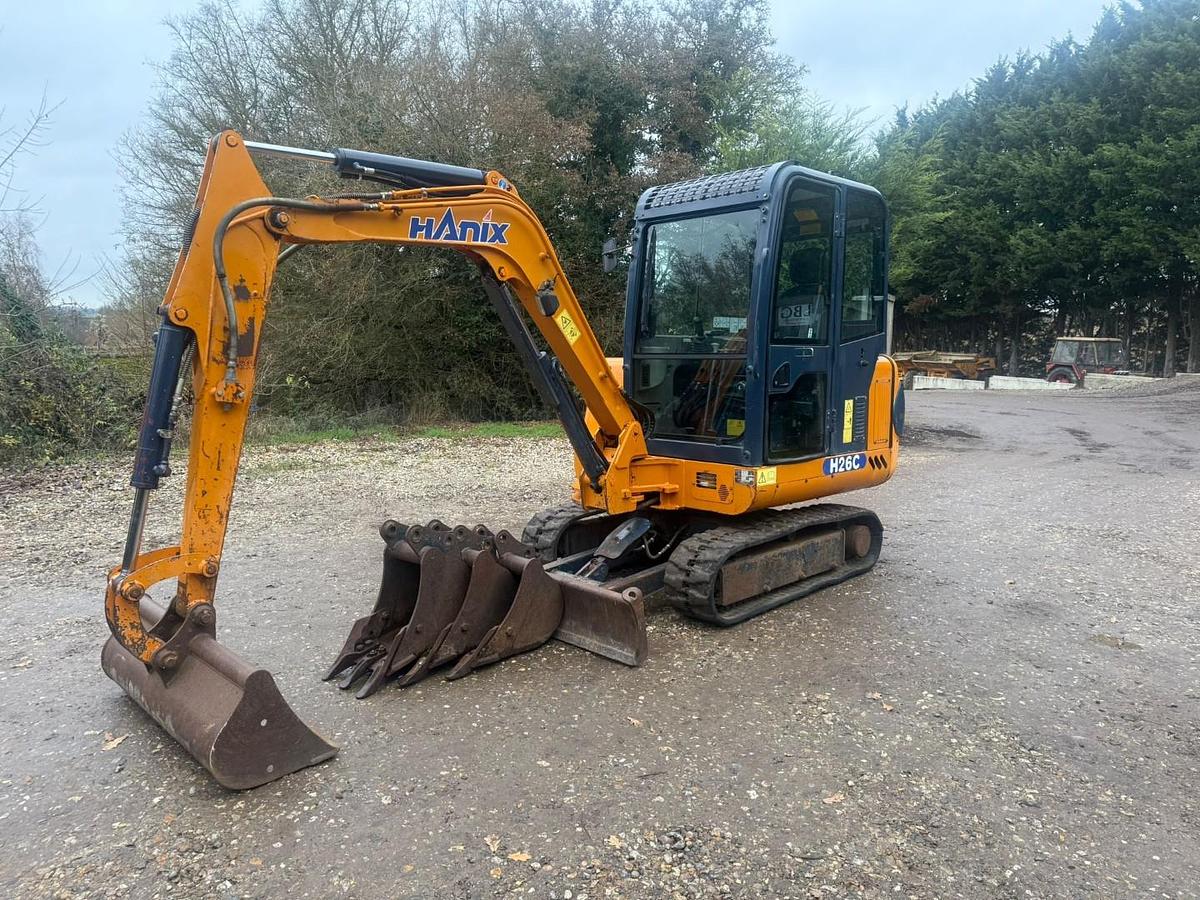 Used Hanix H26C Excavator