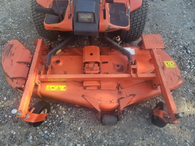 Used Kubota F2560 Ride On Mower