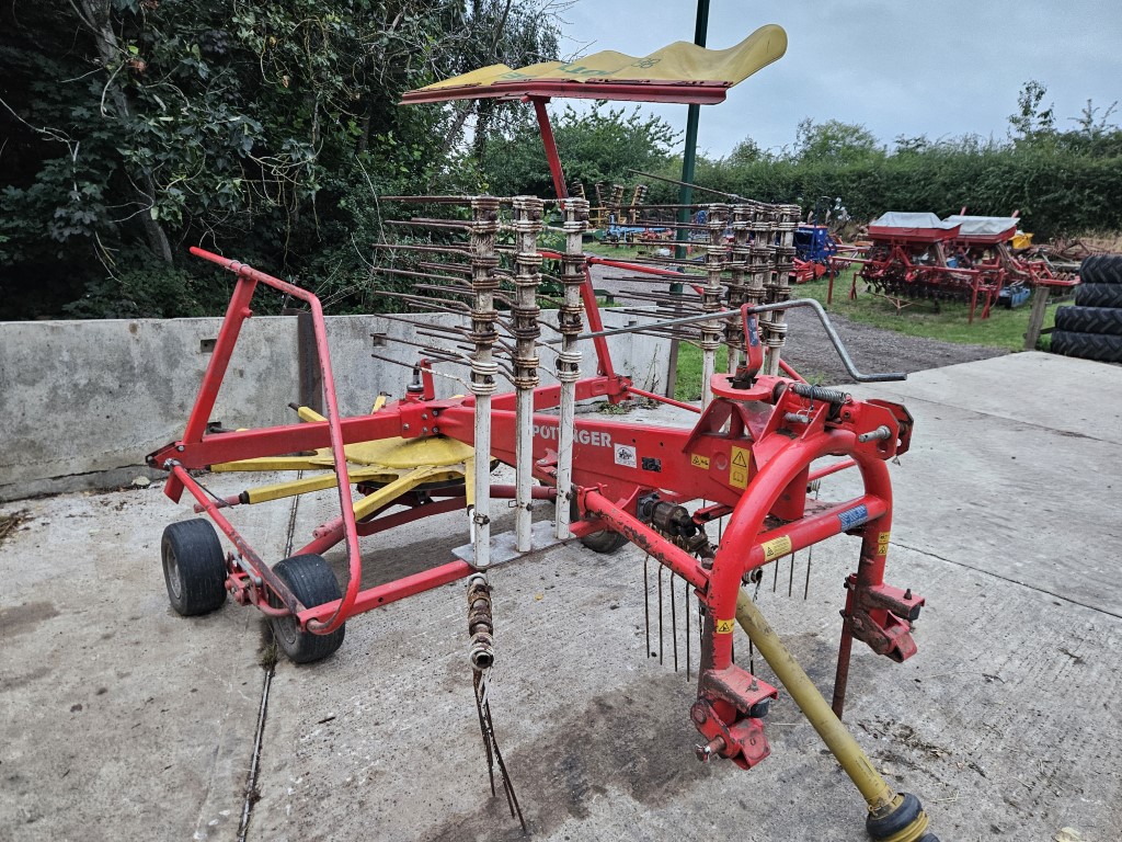 Used Pottinger Eurotop 461N Hay Rake