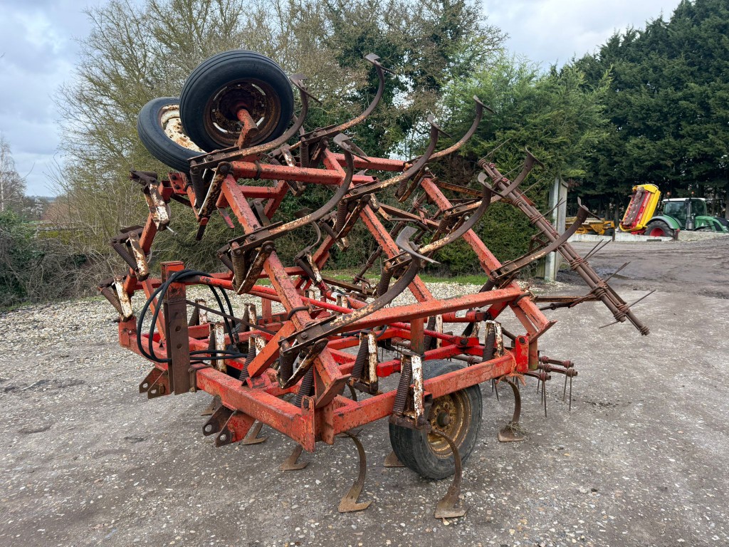 Used Wil-Rich 9FCW-3PT Springtine Cultivator