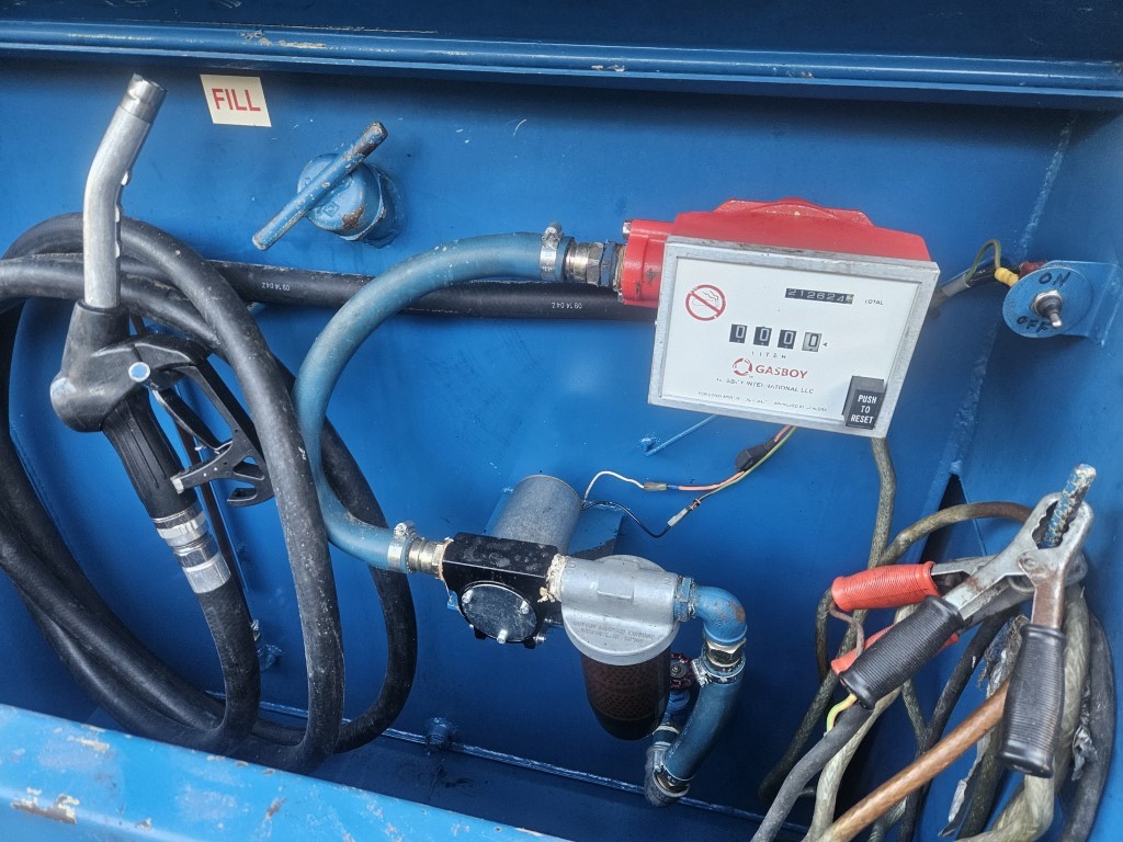 Used GT Bunning Fuel Bowser