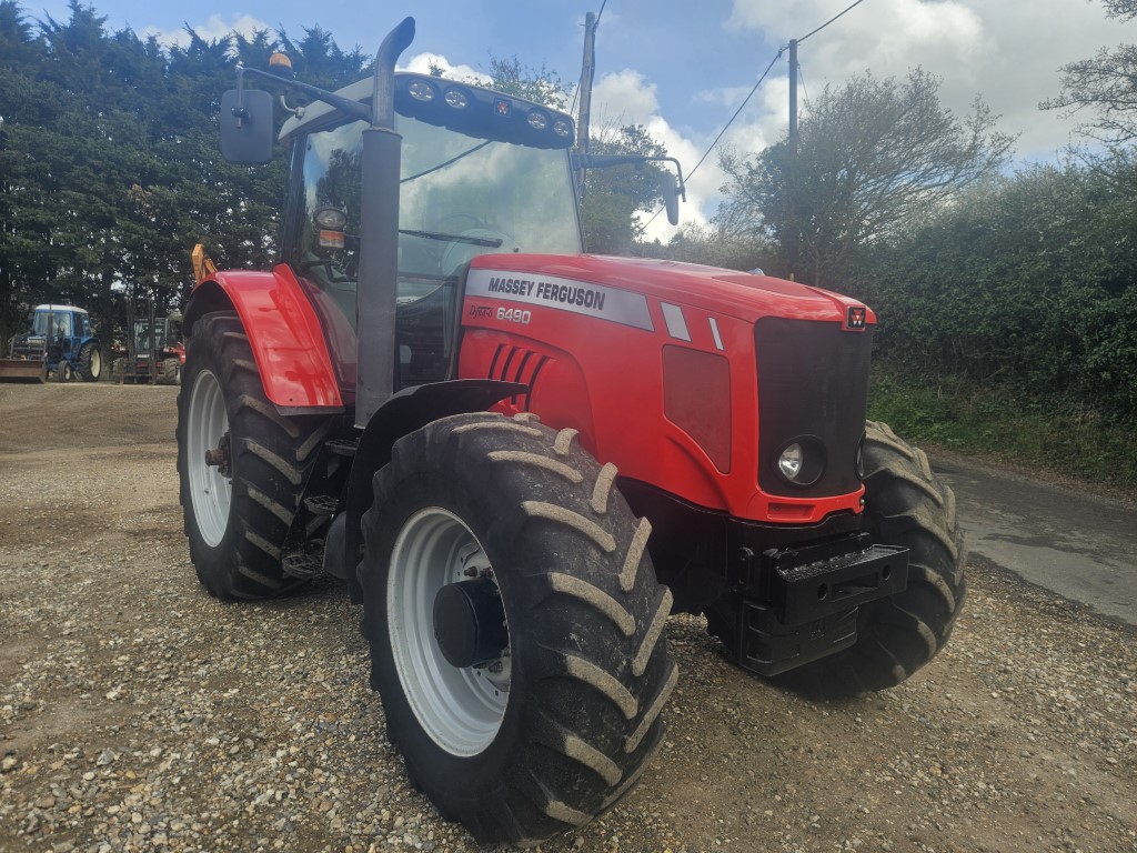 Used Massey Ferguson 6490 Dyna 6 4wd Tractor