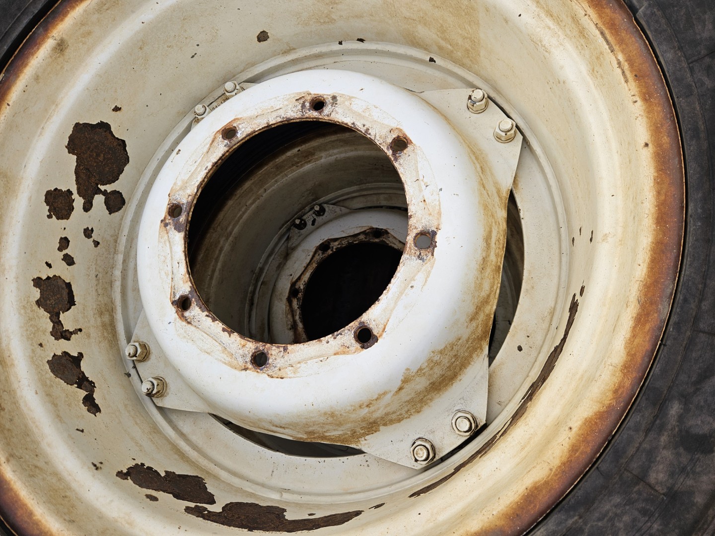 Used Set of New Holland Wheels and Tyres