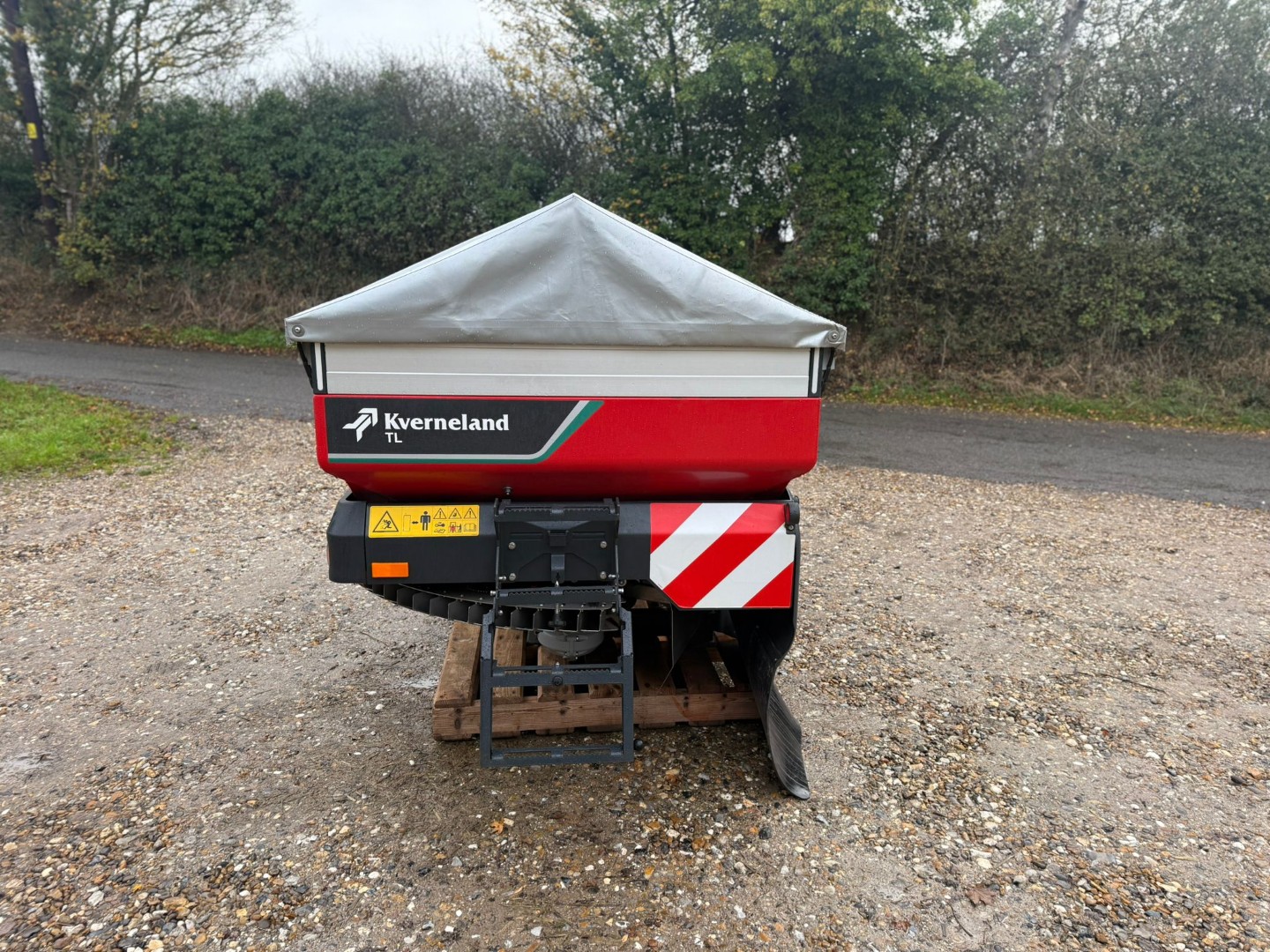 Used Kverneland Exacta-TL Fertiliser Spreader