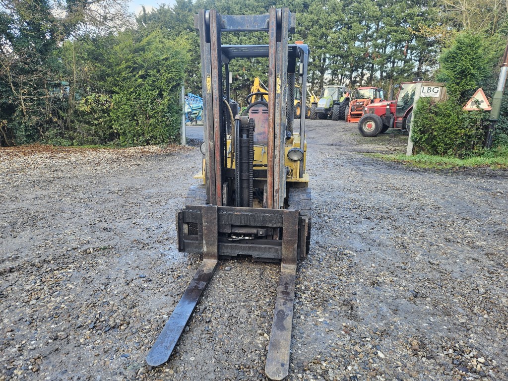 Used CAT V40D Forklift