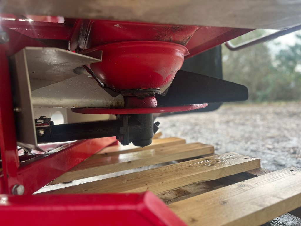 Used Teagle Centerliner SX3000 G3 Fertiliser Spreader