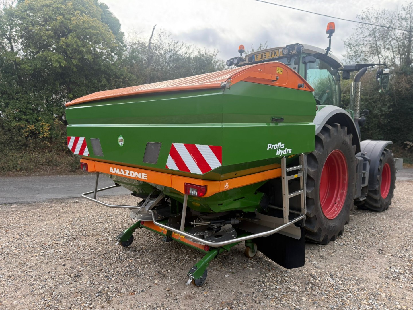 Used Amazone ZA-TS 4200 Profis Hydro Fertiliser Spreader