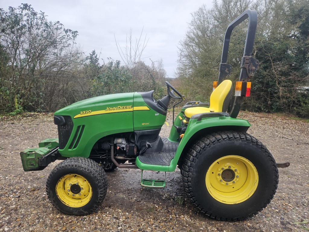 Used John Deere 3320 4wd Compact Tractor