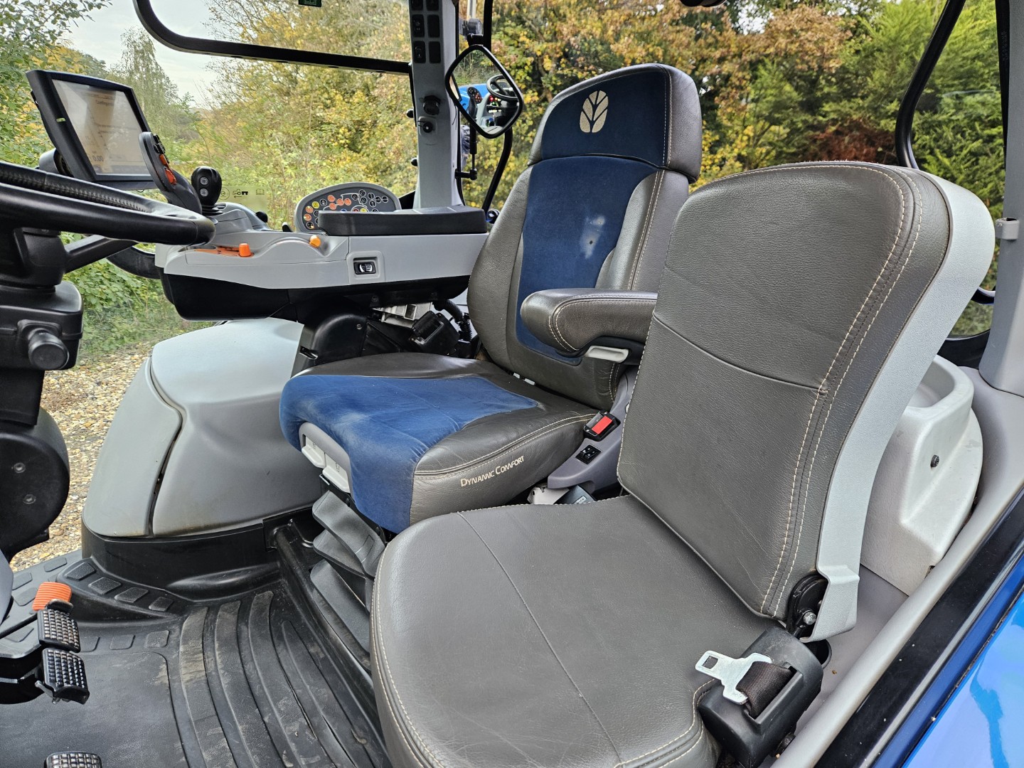 Used New Holland T7.270 4wd Tractor