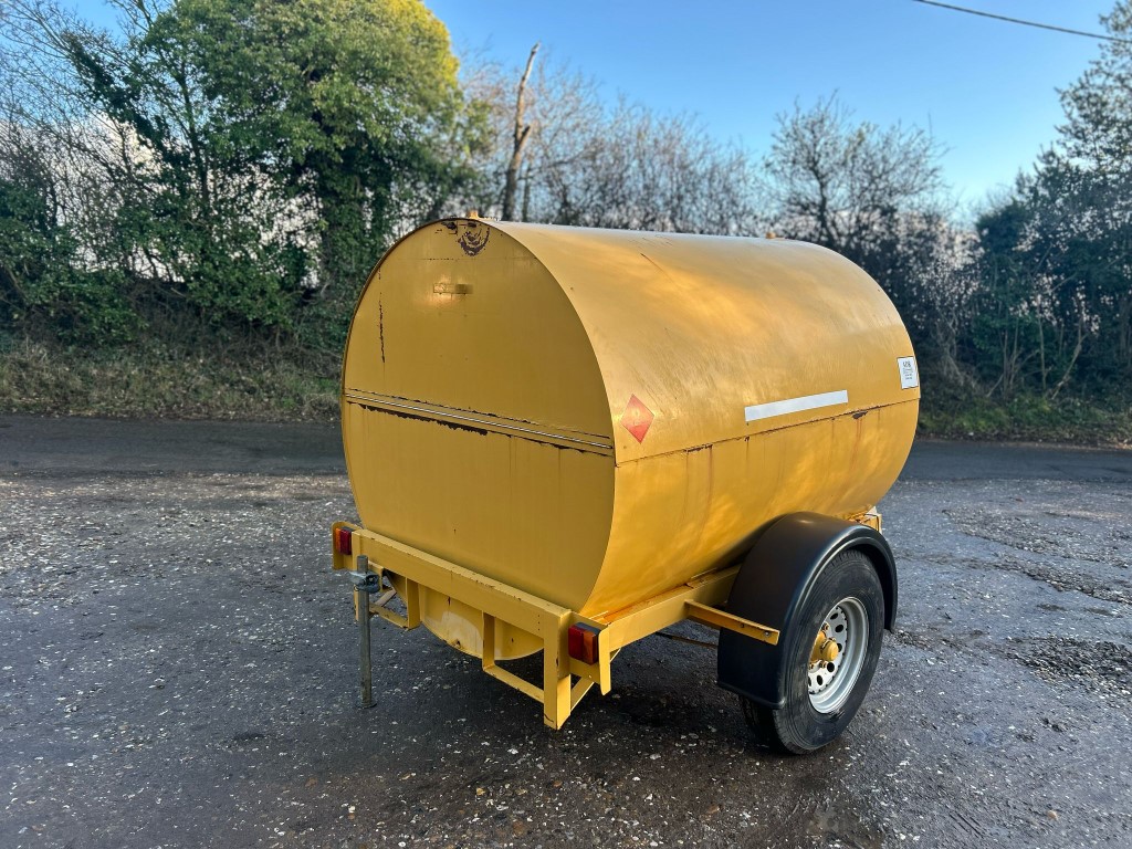 Used Trailer Engineering 2000L Fuel Bowser