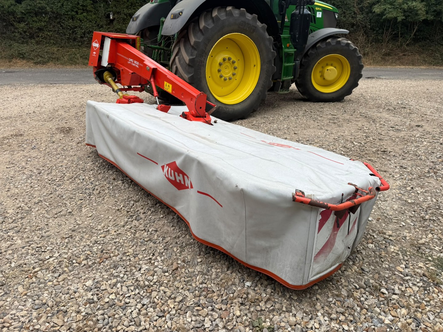 Used Kuhn GMD802 Mower