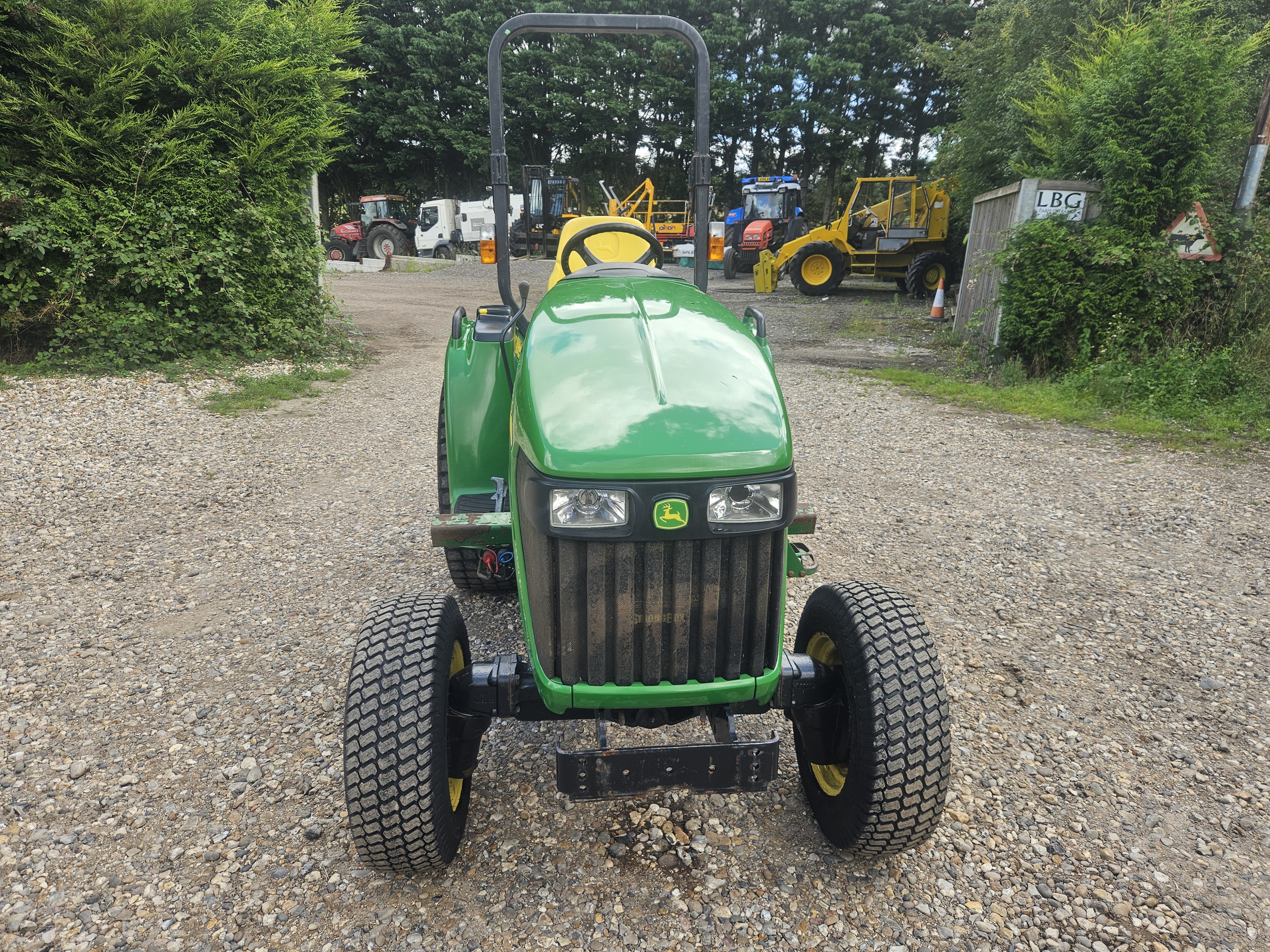 Used John Deere Compact 3320 4wd Tractor