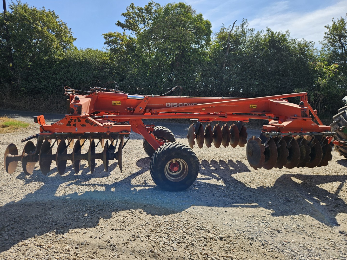 Used Kuhn Discover XM Disc Harrows