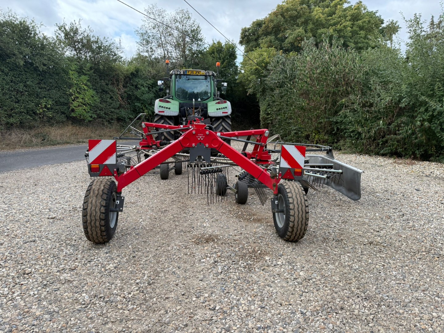 Used Massey Ferguson RK662 SD-TRC Rake