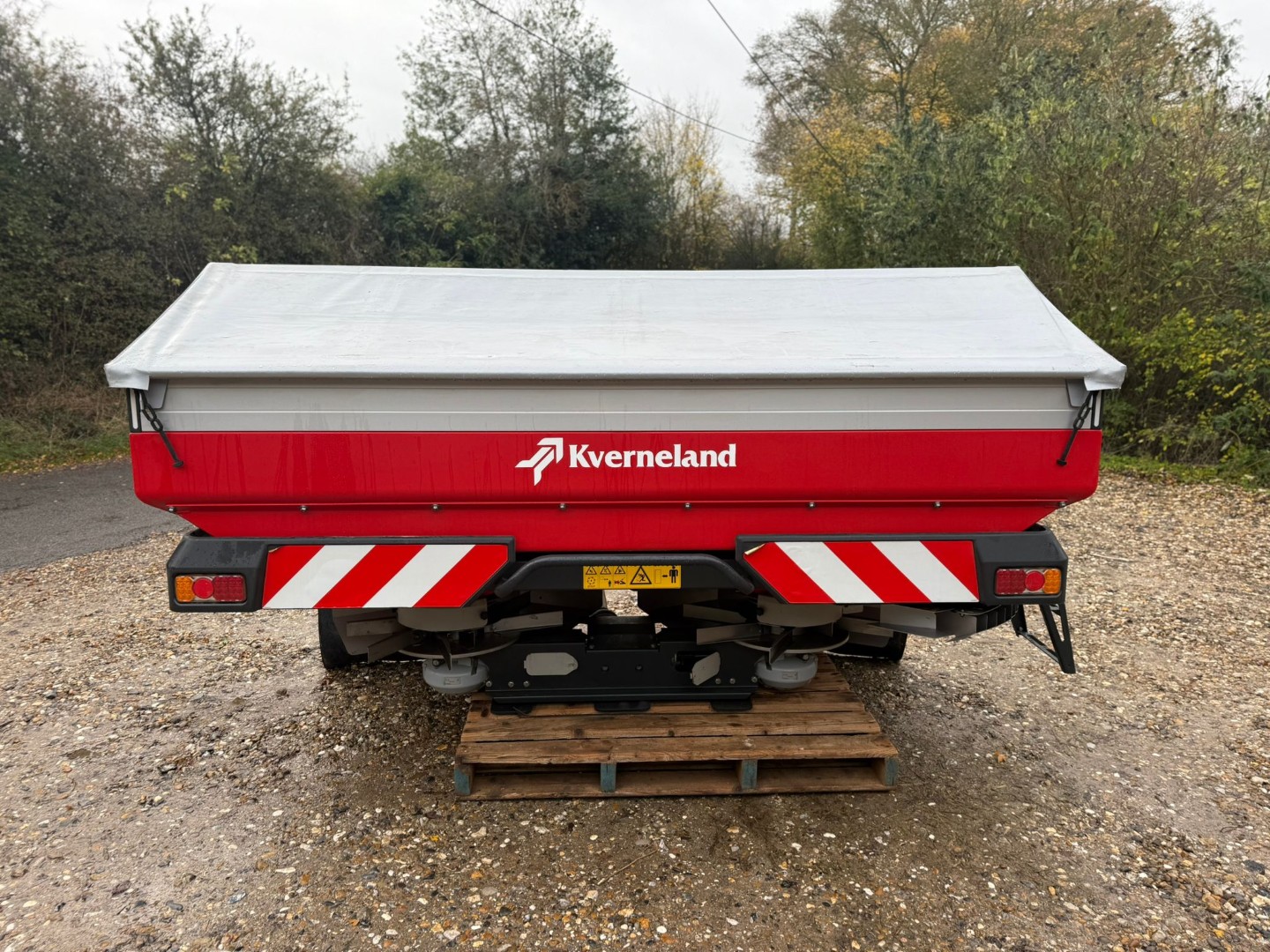Used Kverneland Exacta-TL Fertiliser Spreader