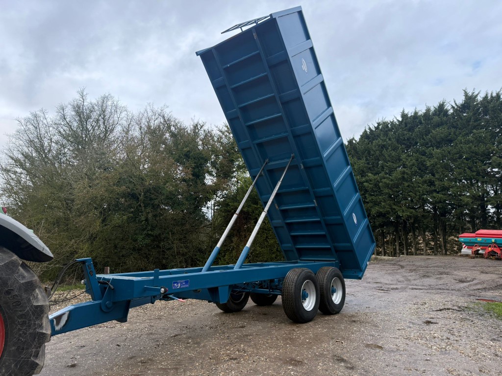 Used Warwick Trailer