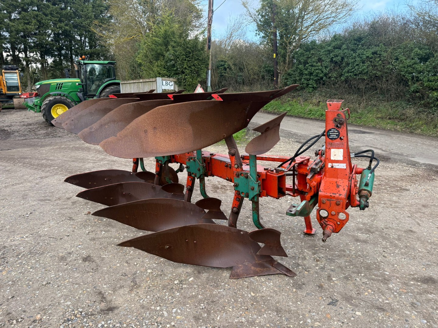 Used Kverneland LD85-160-8-HD Plough