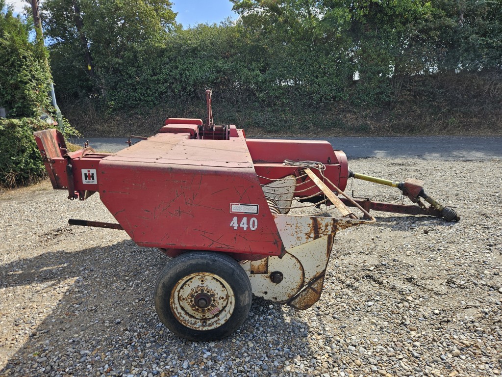 Used International 440T Conventional Baler