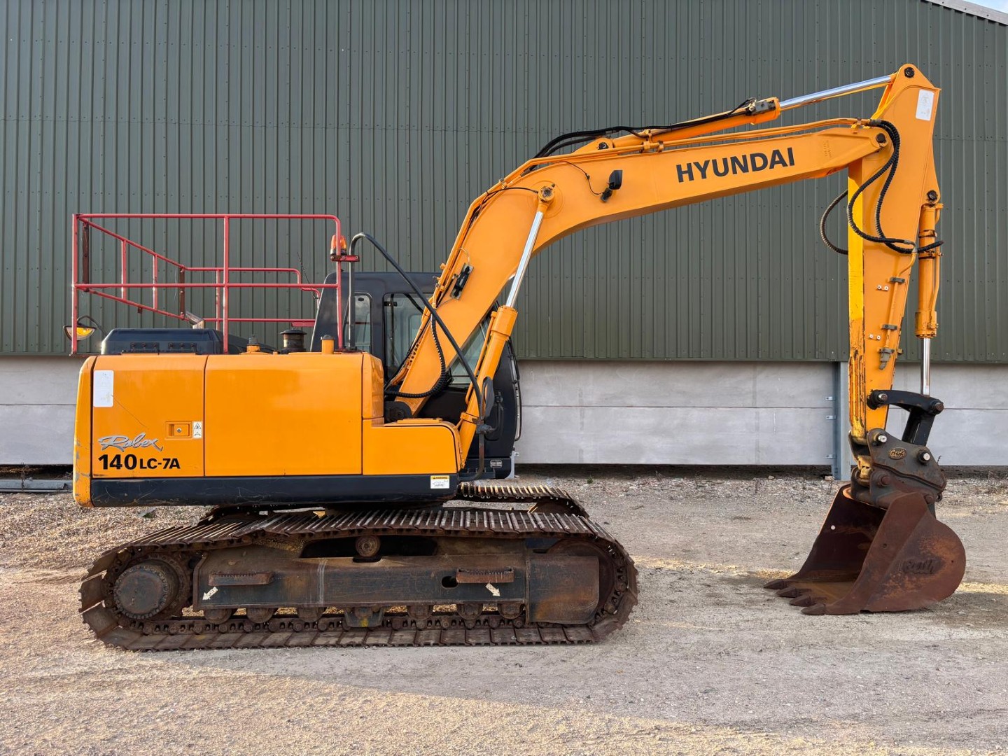 Used Hyundai Robex 140LC-7A Excavator