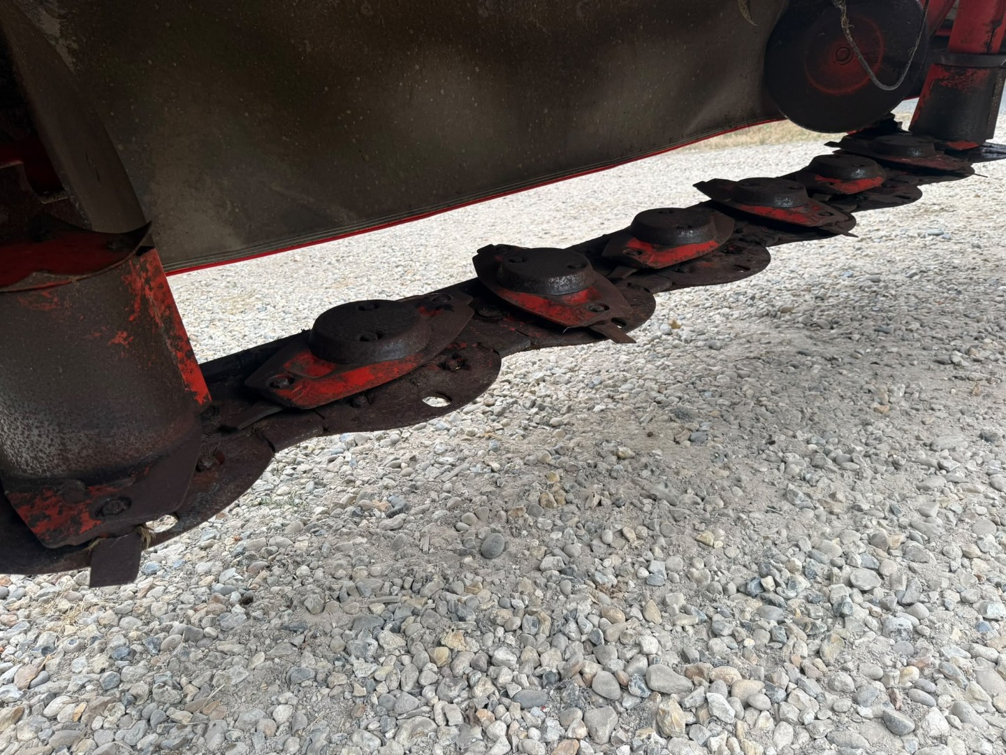 Used Kuhn GMD802 Mower