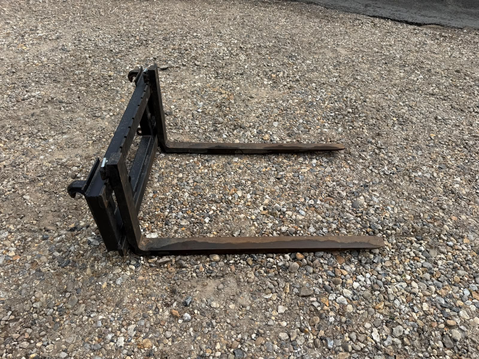 Used Pallet Forks