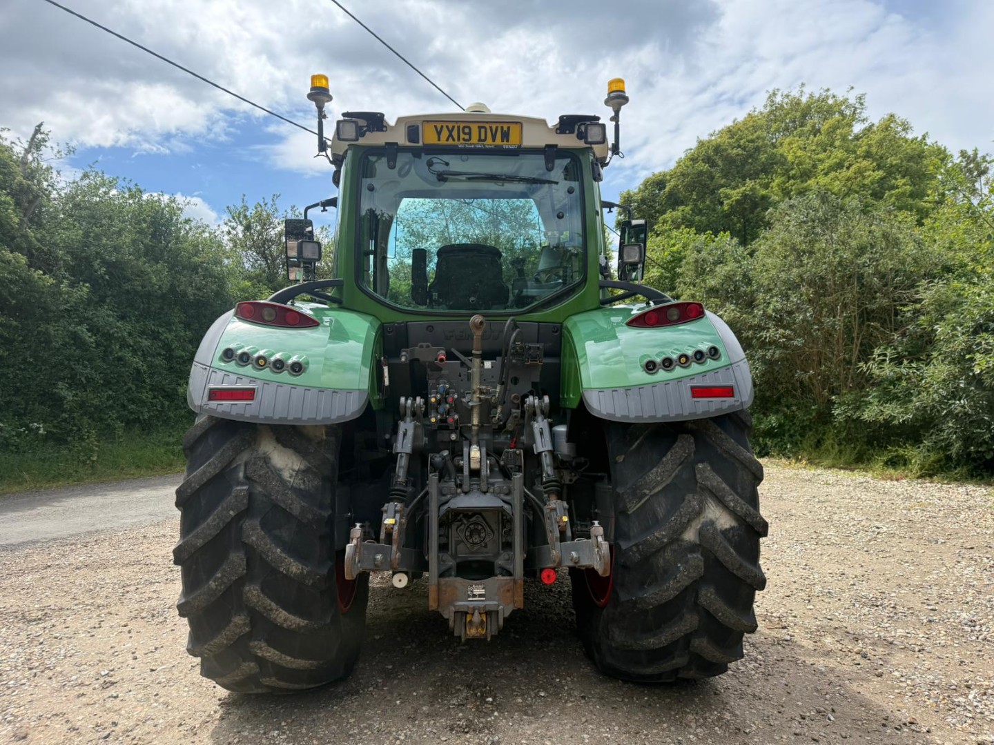 Used Fendt 724 Vario 4wd Tractor