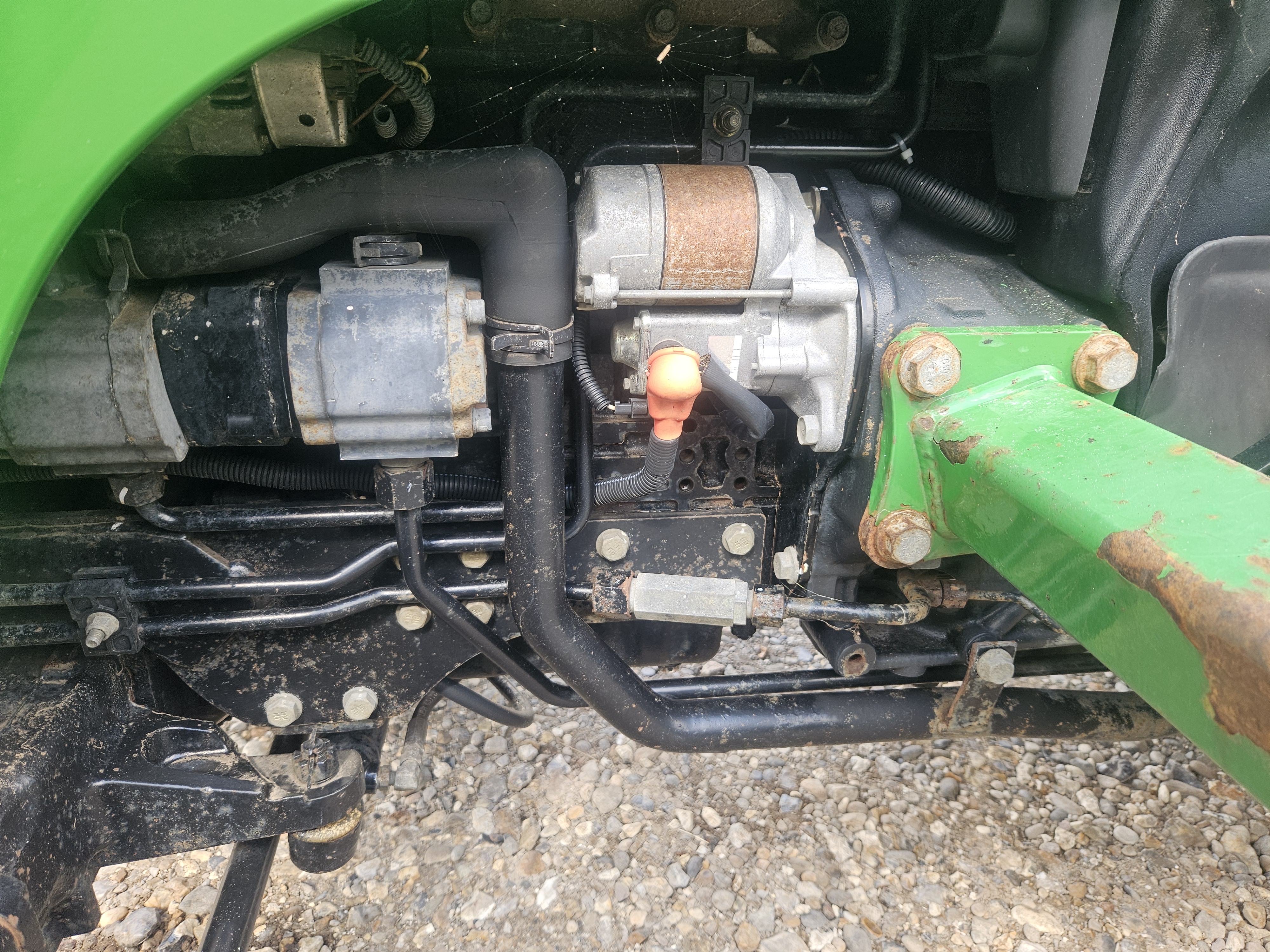 Used John Deere Compact 3320 4wd Tractor