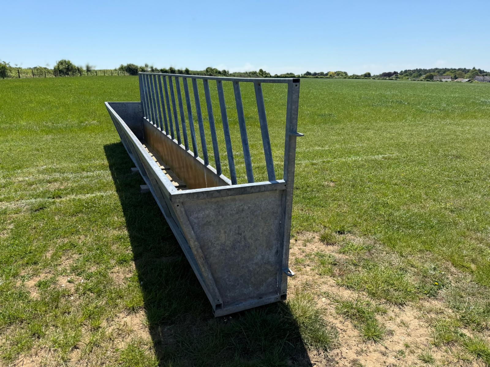 Used Feed Barrier and Trough