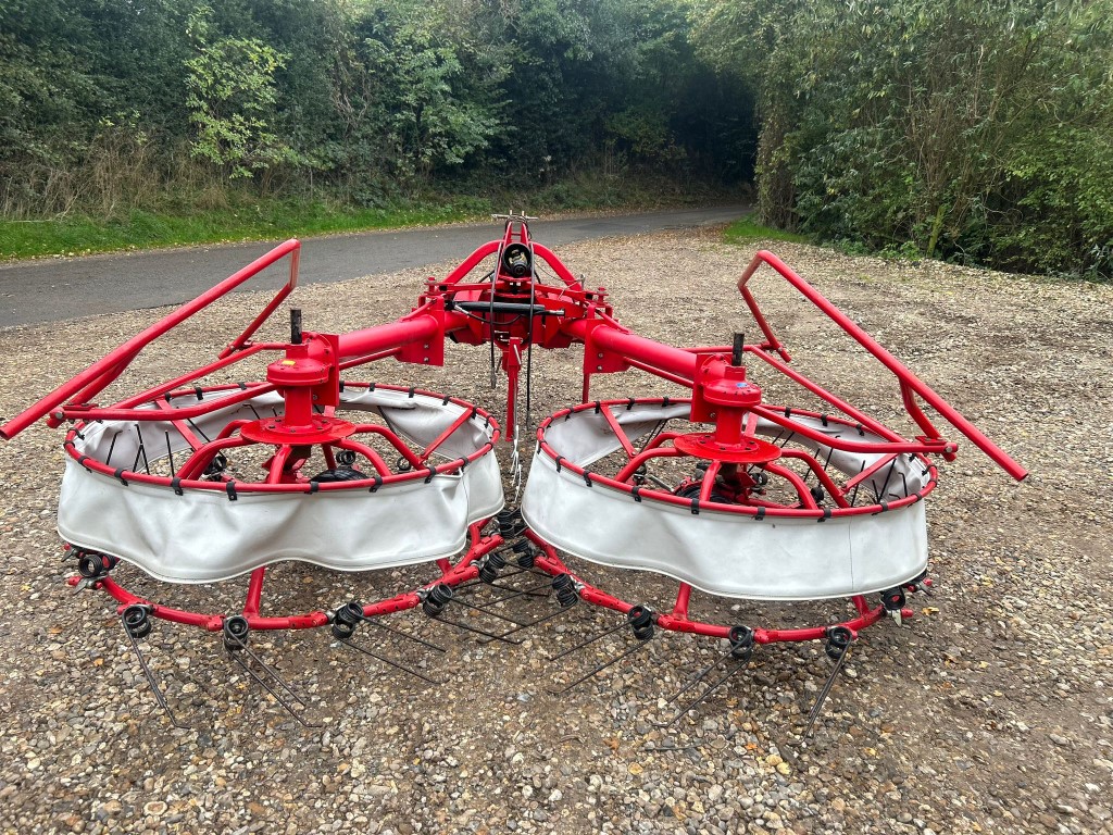 Used Lely Rotonde 510 CD Hay Turner