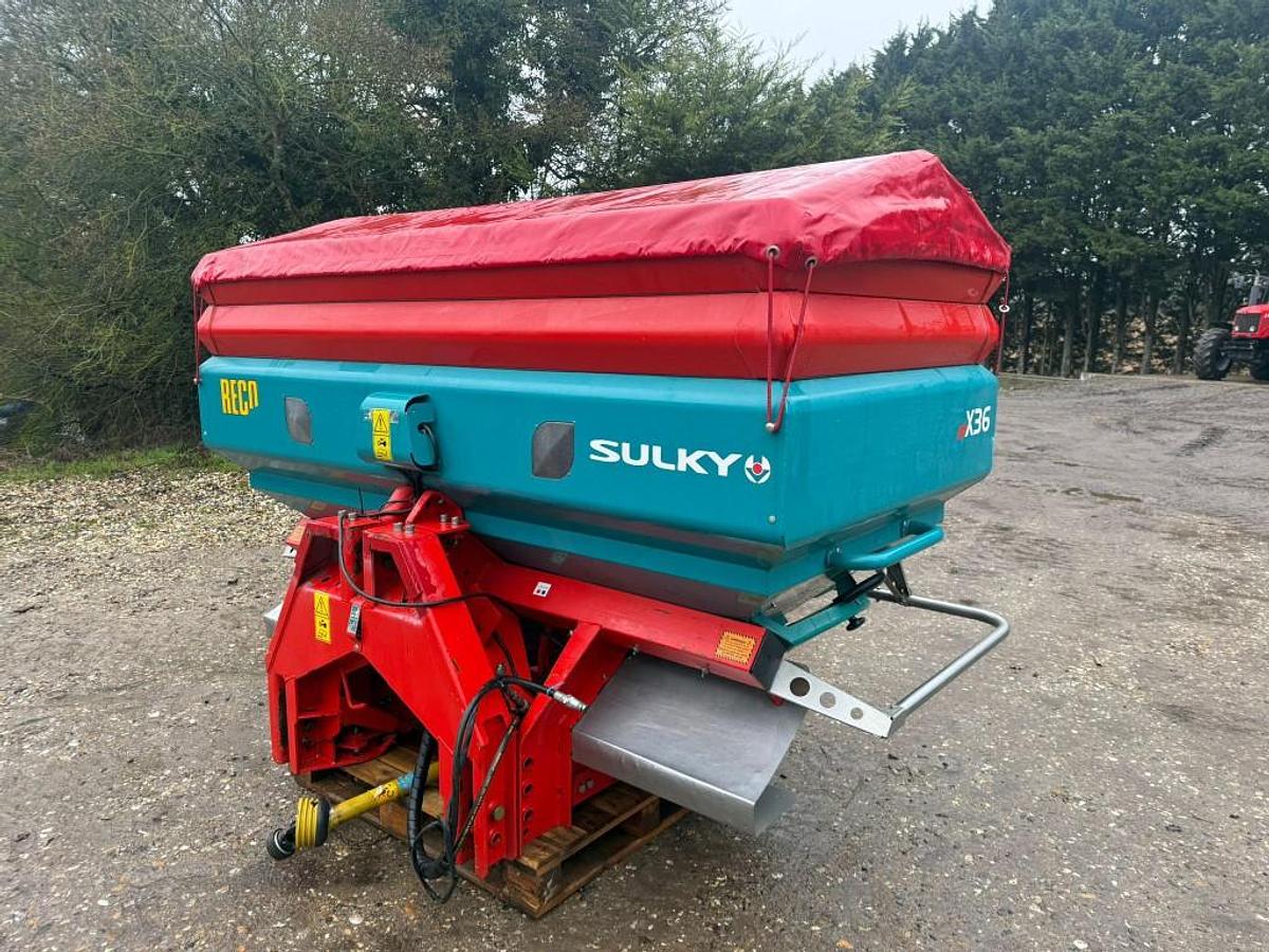 Used Sulky X36 Fertiliser Spreader