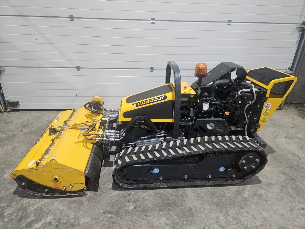 Used McConnel Robocut