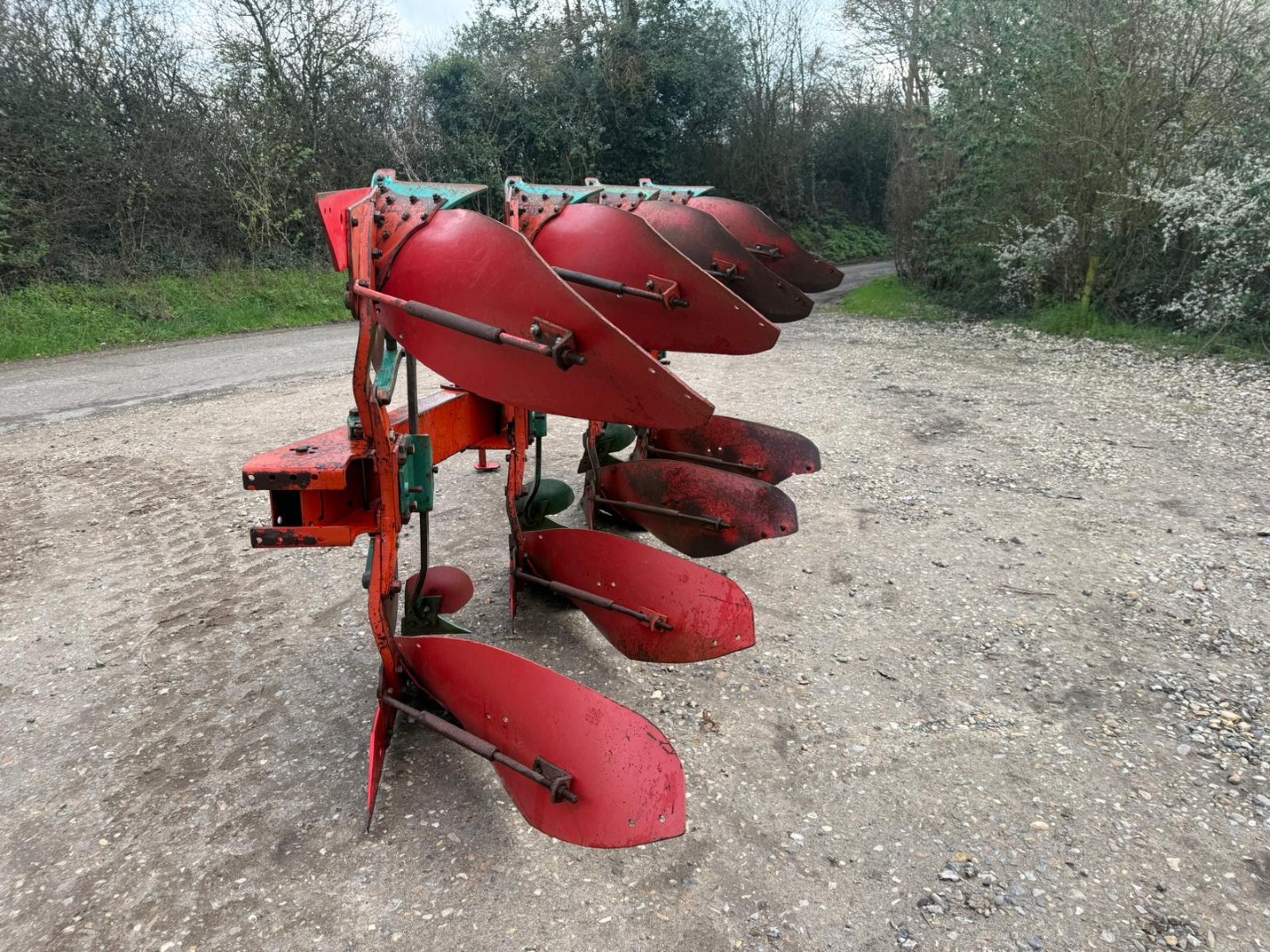 Used Kverneland LD85-160-8-HD Plough