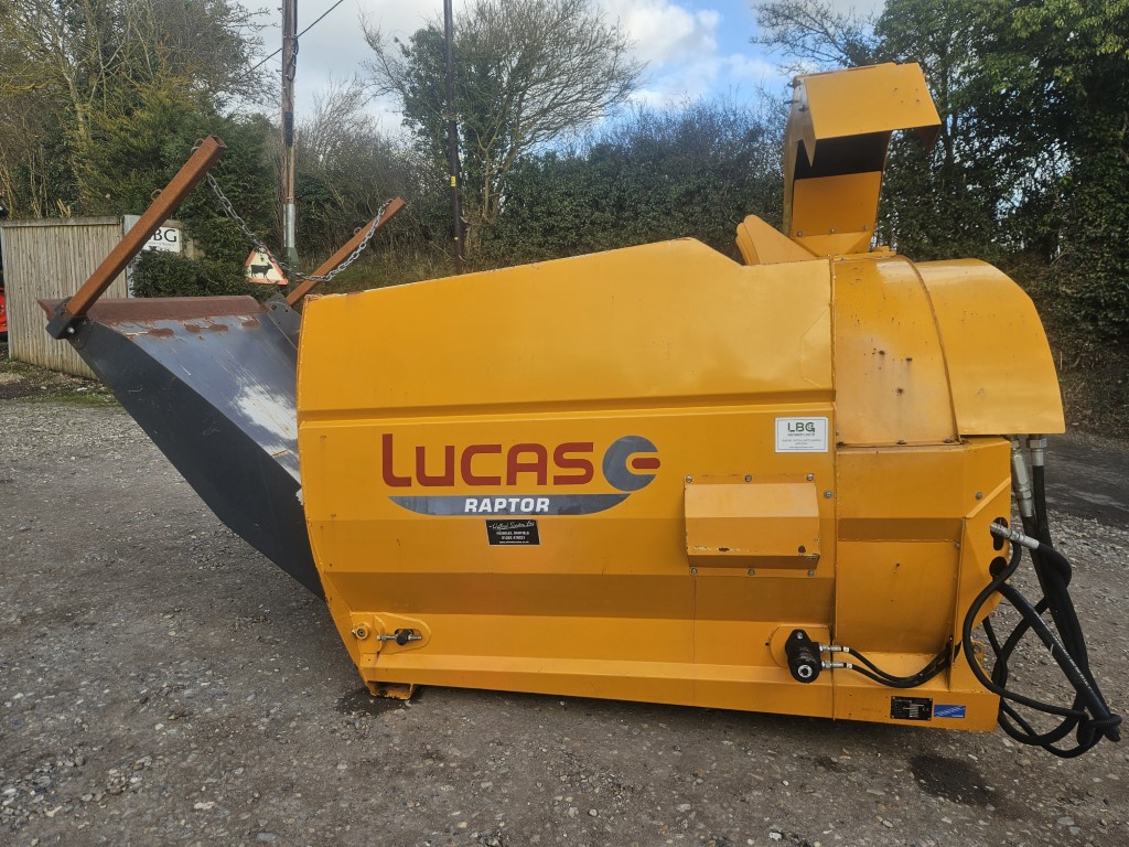 Used Lucas Raptor Telescopic Bedder